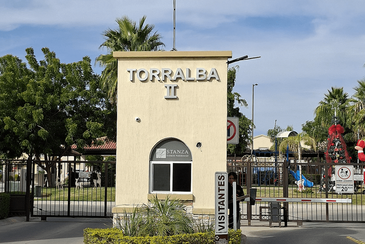 Casa en Venta en Torralba Residencial 1