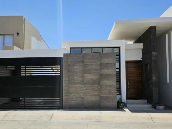 Casa En Venta De Un Piso En Los Santos Residencial