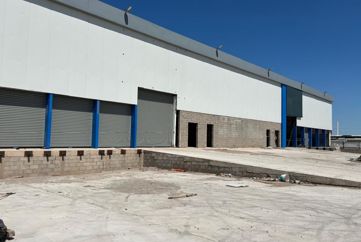 Bodega en renta con espuela de ferrocarril en Hermosillo, 940 m² — foto 3