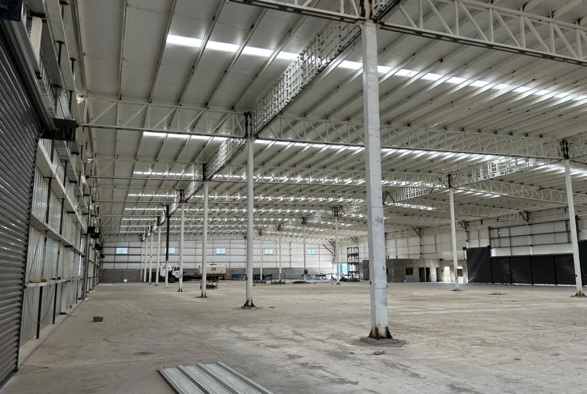 Bodega en renta con espuela de ferrocarril en Hermosillo, 940 m² — foto 9