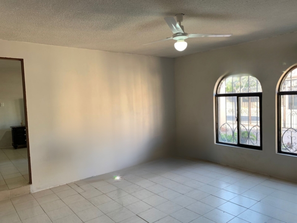 Casa en venta en Villa Satélite, Hermosillo, dividida en dos alas — foto 11