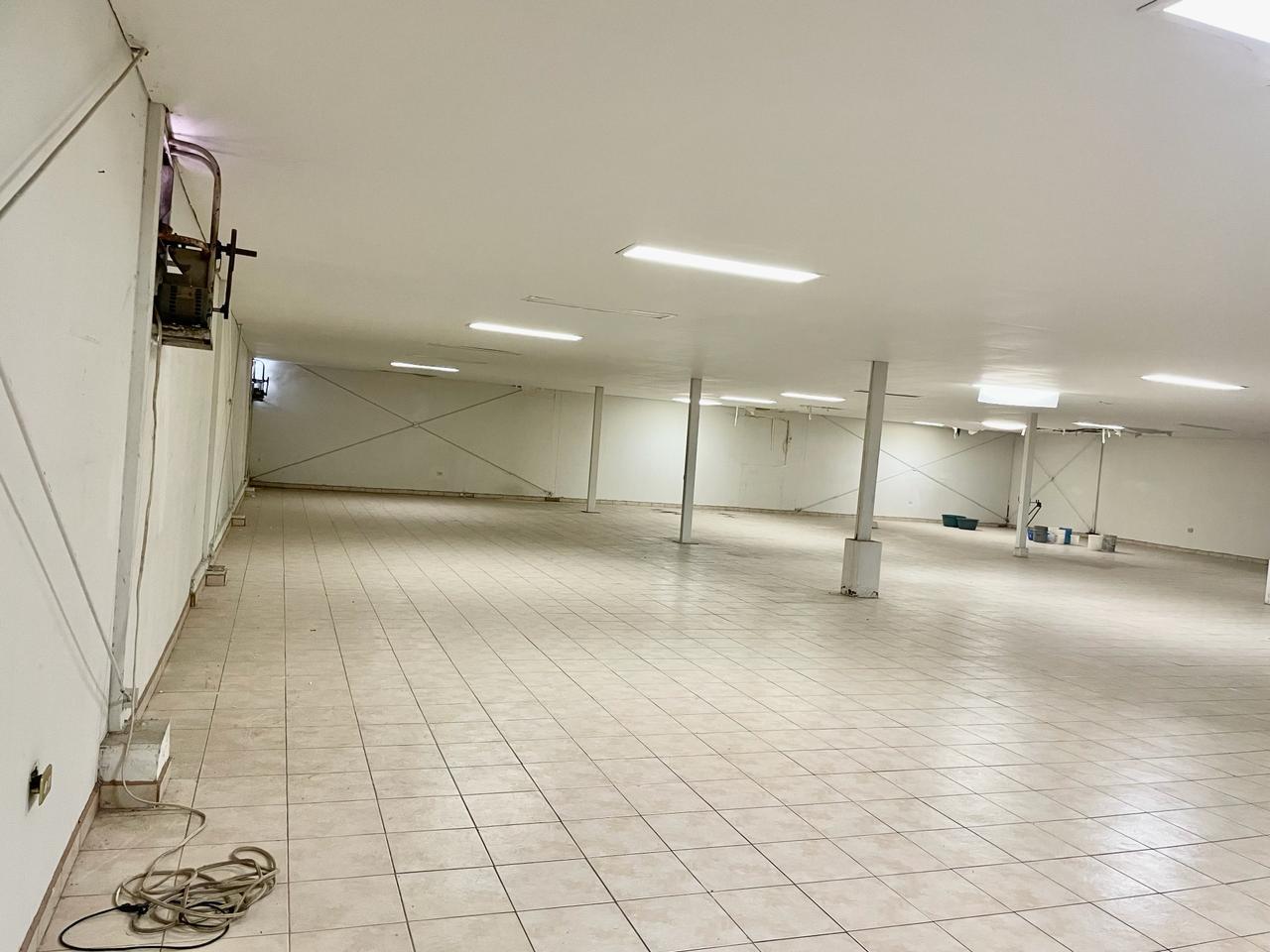 Edificio comercial en renta en esquina de Navarrete y Monteverde, Hermosillo — foto 5