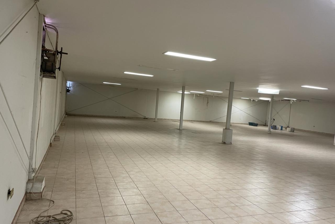 Edificio comercial en renta en esquina de Navarrete y Monteverde, Hermosillo — foto 9