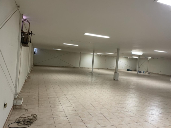 Edificio comercial en renta en esquina de Navarrete y Monteverde, Hermosillo — foto 9
