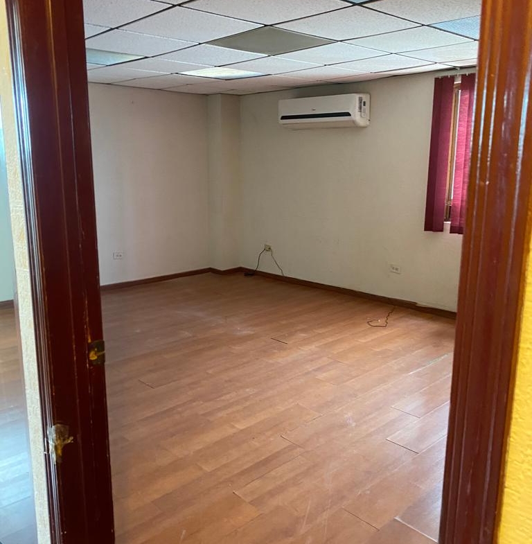 Edificio de oficinas en venta en el centro de Hermosillo, tres niveles — foto 18