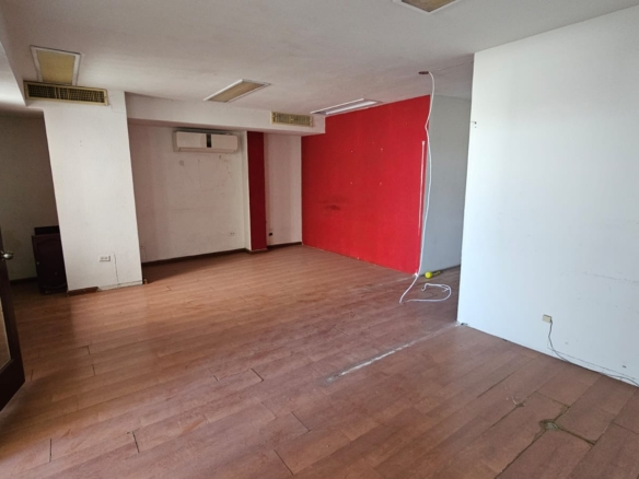 Edificio de oficinas en venta en el centro de Hermosillo, tres niveles — foto 20