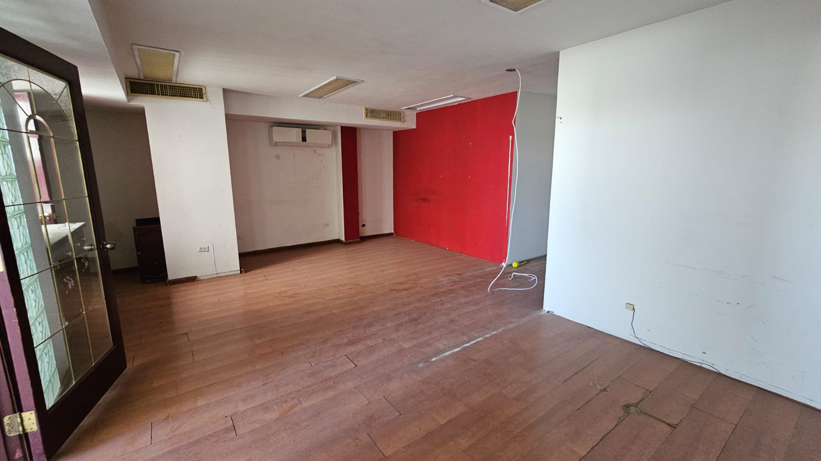 Edificio de oficinas en venta en el centro de Hermosillo, tres niveles — foto 20