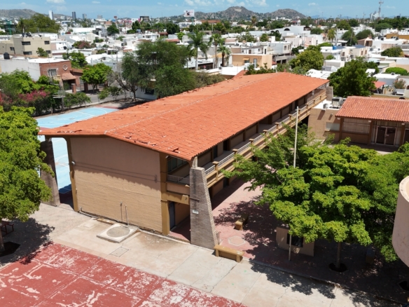 Edificio en venta en Valle Grande, Hermosillo, con 4,900 m² de terreno — foto 2