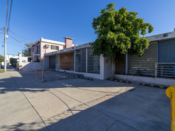 Oficinas en venta en San Benito, Hermosillo, de una planta y equipadas — foto 3