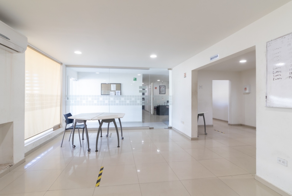 Oficinas en venta en San Benito, Hermosillo, de una planta y equipadas — foto 8