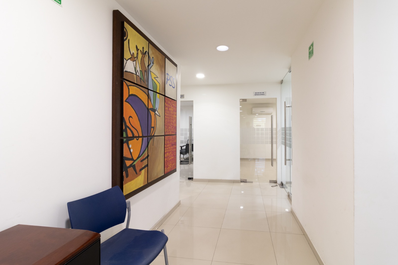 Oficinas en venta en San Benito, Hermosillo, de una planta y equipadas — foto 18