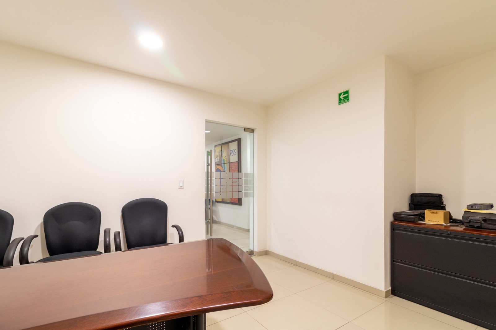 Oficinas en venta en San Benito, Hermosillo, de una planta y equipadas — foto 23