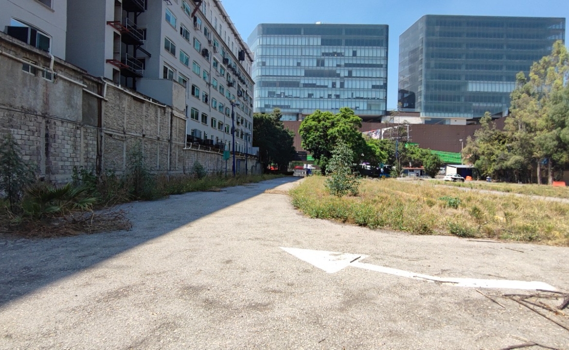 Terreno en venta en Tlalnepantla, Av. de los Maestros, 9,564 m² para 15 niveles — foto 10