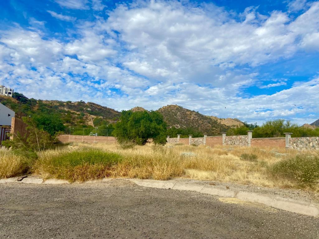 Terreno residencial en venta en Haciendas Residencial, Hermosillo, 1,503 m² — foto 4