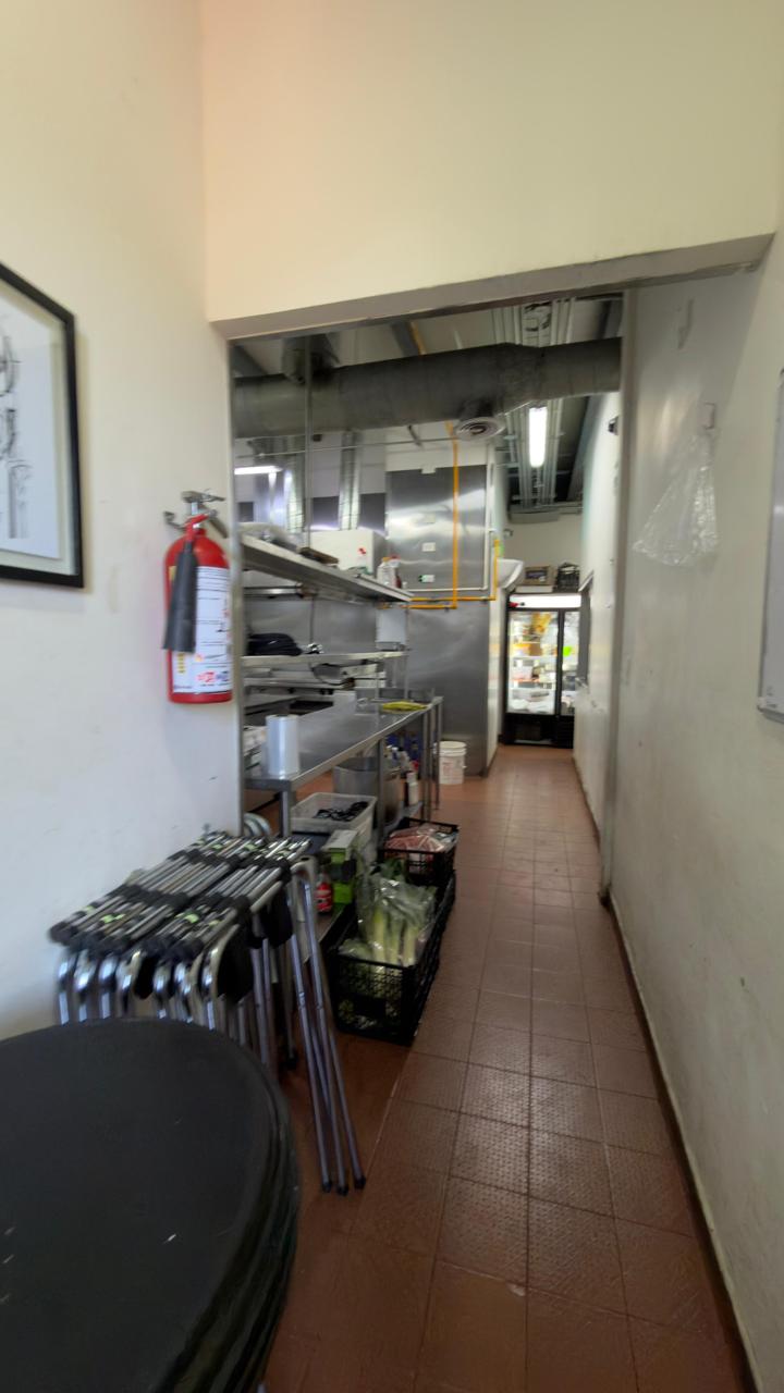 Traspaso de restaurante en Centenario, Hermosillo, con permiso de alcoholes — foto 10